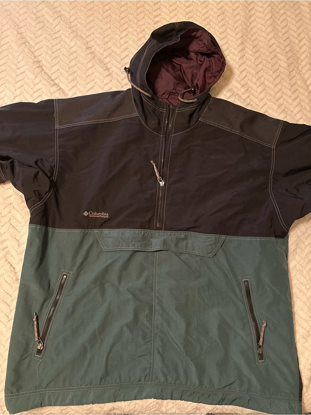 Classic Columbia Men’s Pullover Waterproof Raincoat- Black & Green Size XL